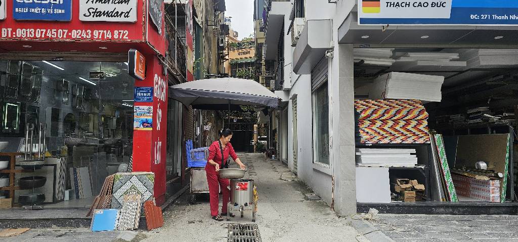 Bán nhà Thanh Nhàn - diện tích 19m2 3 tầng - ngõ xe 3 gác - giá 5,7 tỷ