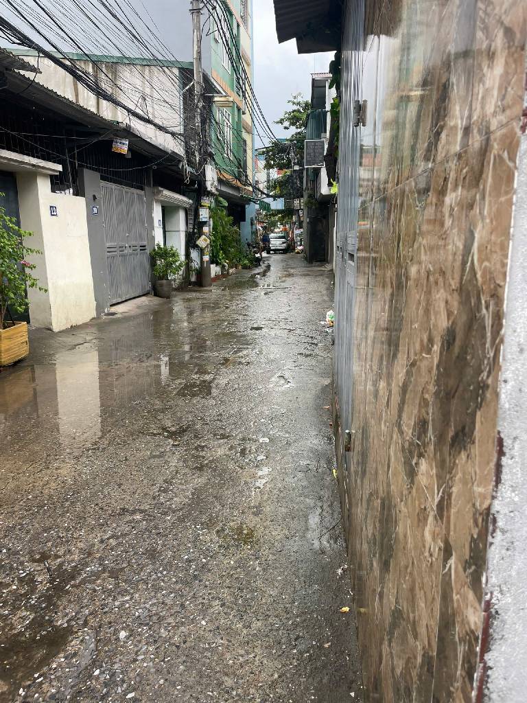 Bán nhà Sở Thượng - diện tích 69.2m2 3 tầng - ô tô tránh - giá 8,5 tỷ