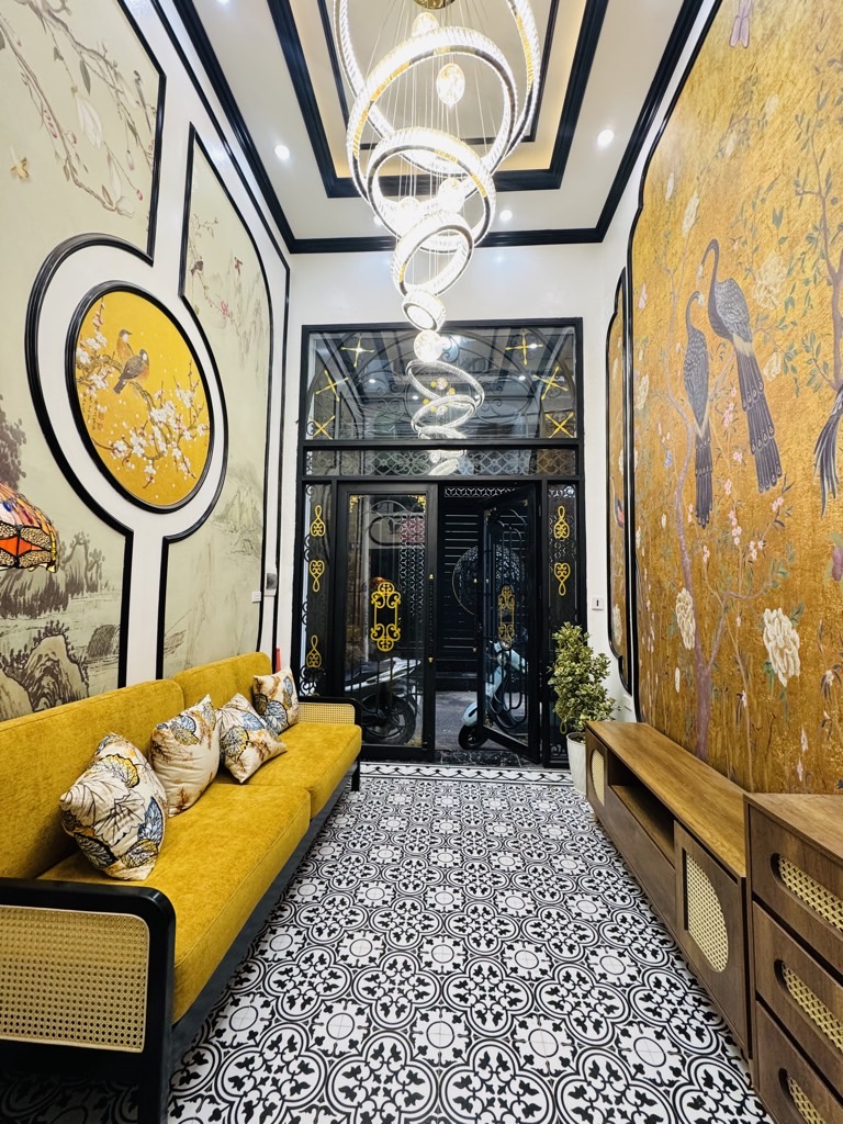 Bán nhà Hòa Bình - diện tích 19,1m2 5 tầng - Ô TÔ ĐỖ CỬA - giá 7,0 tỷ