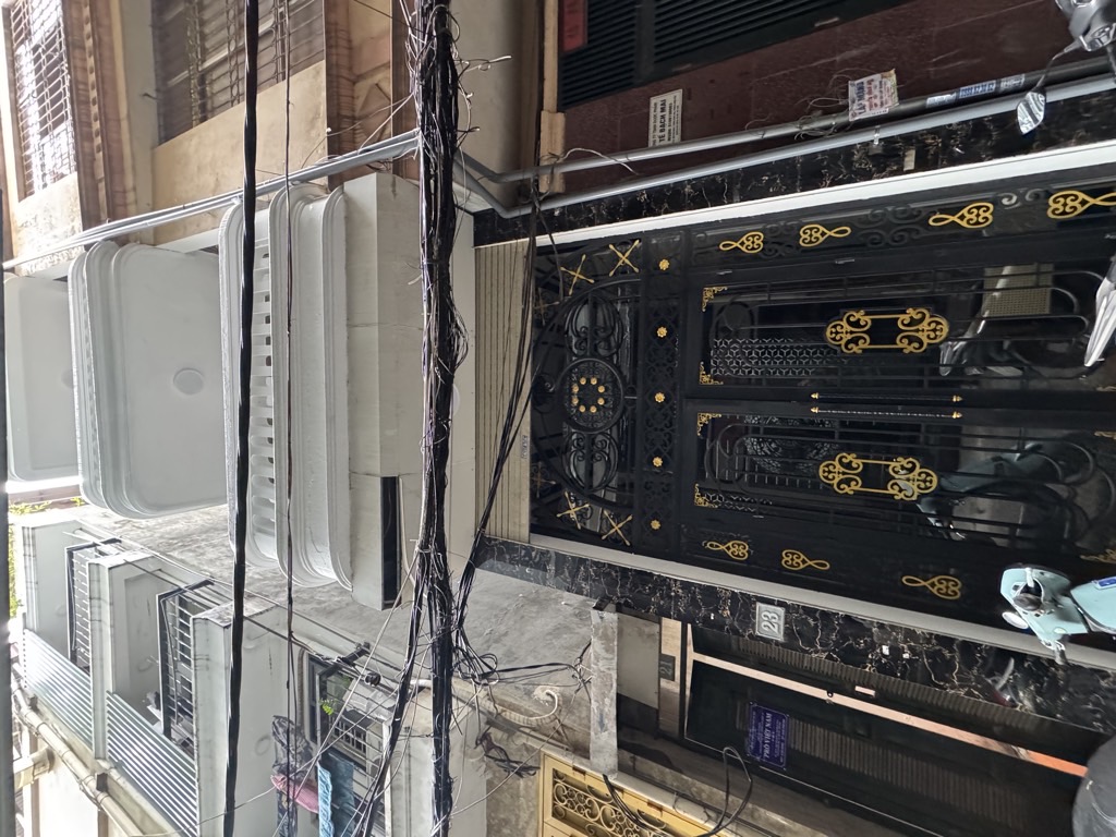 Bán nhà Hòa Bình - diện tích 19,1m2 5 tầng - Ô TÔ ĐỖ CỬA - giá 7,0 tỷ