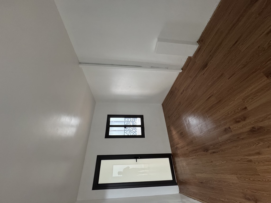 Bán nhà Hòa Bình - diện tích 19,1m2 5 tầng - Ô TÔ ĐỖ CỬA - giá 7,0 tỷ