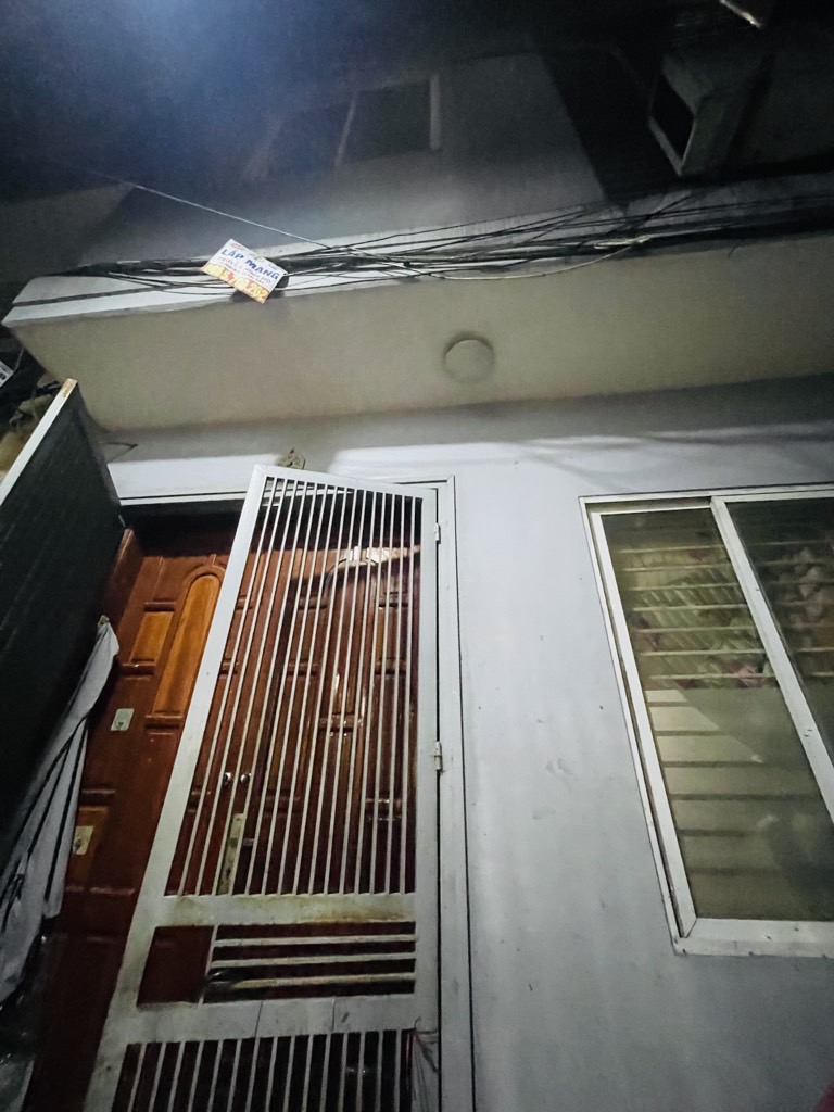 Bán nhà Đại Từ - diện tích 32m2 3 tầng - Nhà lô góc 2 mặt thoáng - giá 7,9 tỷ