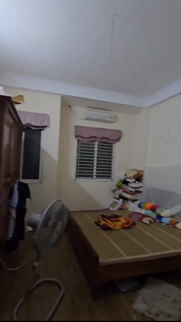 Bán nhà Đại Từ - diện tích 32m2 3 tầng - Nhà lô góc 2 mặt thoáng - giá 7,9 tỷ