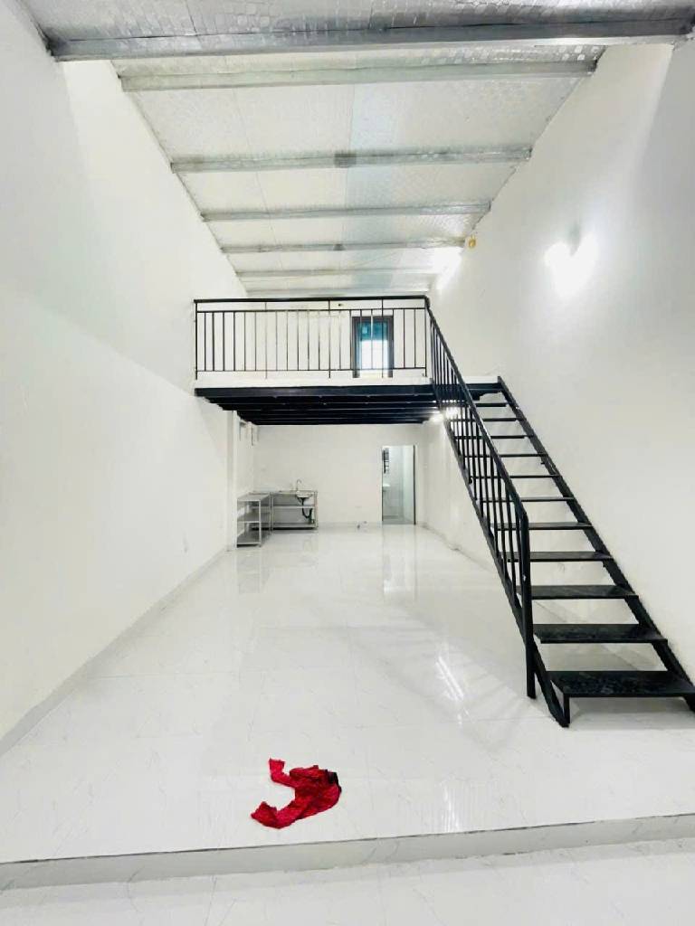 Bán nhà Thanh Đàm - diện tích 45m2 2 tầng - ô tô tránh cách 20m - giá 4,1 tỷ