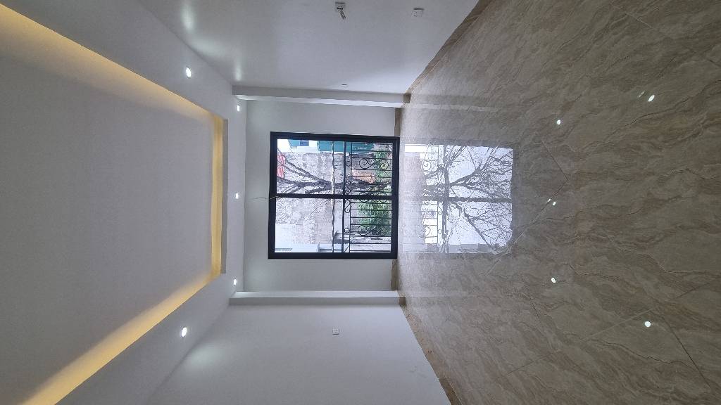 Bán nhà Thịnh Liệt - diện tích 30m2 5 tầng - Cách đường ô tô tránh thẳng đúng 15m - giá 7,36 tỷ