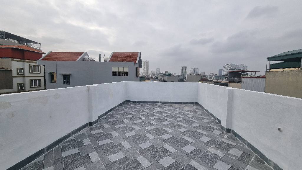 Bán nhà Thịnh Liệt - diện tích 30m2 5 tầng - Cách đường ô tô tránh thẳng đúng 15m - giá 7,36 tỷ