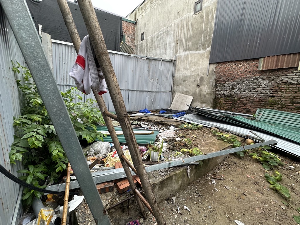 Bán nhà Đông Thiên - diện tích 30m2 1 tầng - đất vuông đẹp - giá 1,36 tỷ