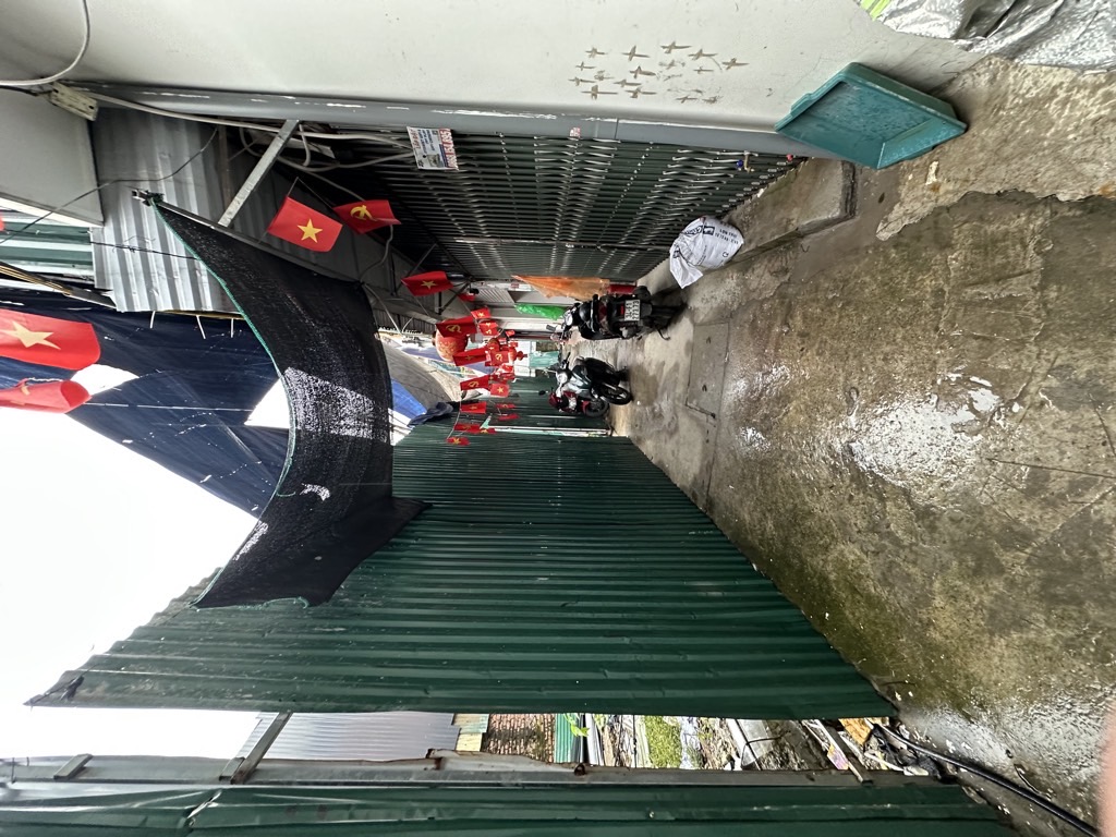 Bán nhà Đông Thiên - diện tích 30m2 1 tầng - đất vuông đẹp - giá 1,36 tỷ