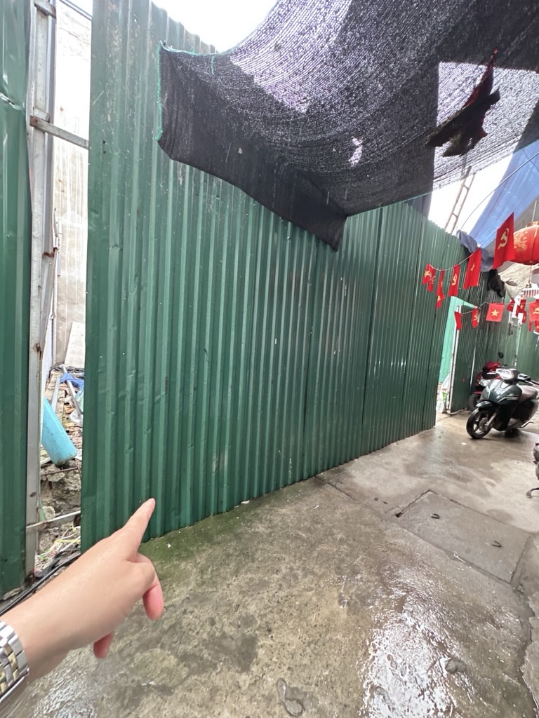 Bán nhà Đông Thiên - diện tích 30m2 1 tầng - đất vuông đẹp - giá 1,36 tỷ