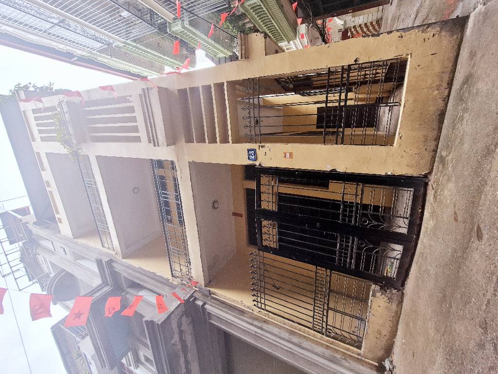 Bán nhà Tô Vĩnh Diện - diện tích 58.5m2 4 tầng - LÔ GÓC - NHÀ DÂN XÂY KIÊN CỐ - giá 21,8 tỷ