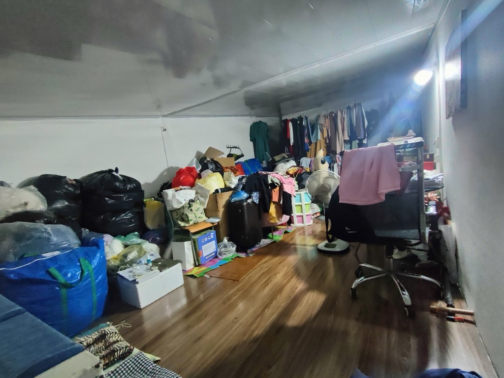 Bán nhà Định Công Thượng - diện tích 43m2 1 tầng - ô tô tránh - giá 3 tỷ