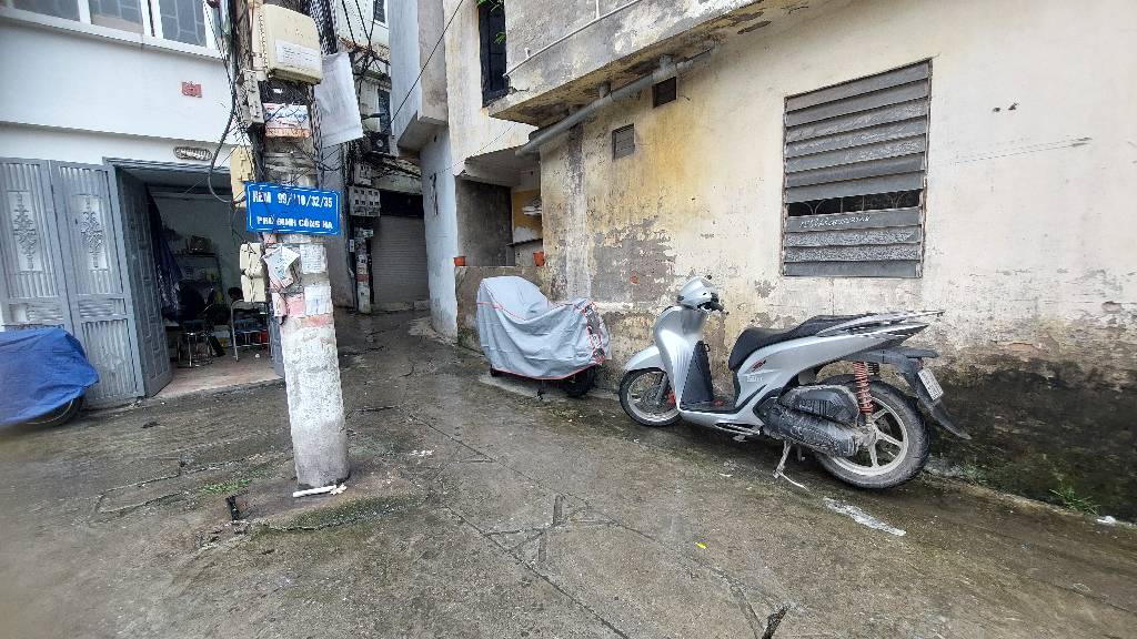 Bán nhà Định Công Hạ - diện tích 35m2 1 tầng - ô tô vào đến cạnh lô đất - giá 6,25 tỷ