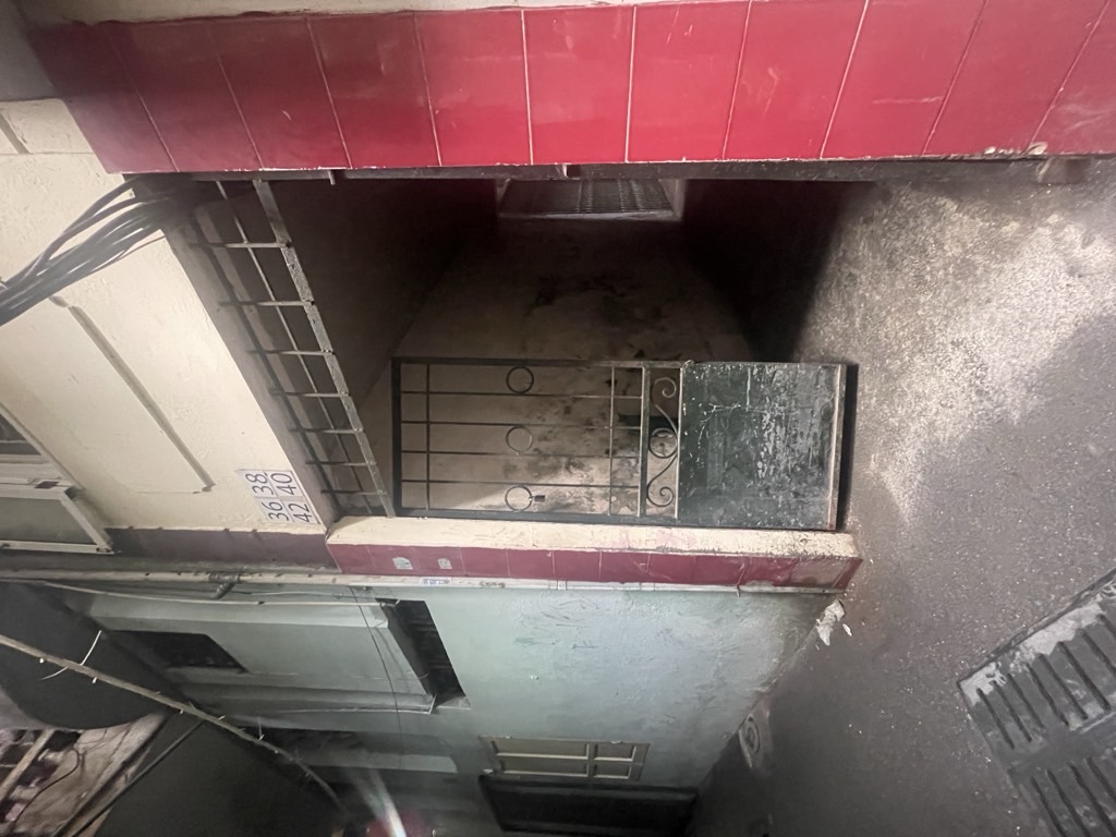 Bán nhà Ngõ Lệnh Cư - diện tích 23m2 3 tầng - Mặt tiền rộng - giá 2,8 tỷ