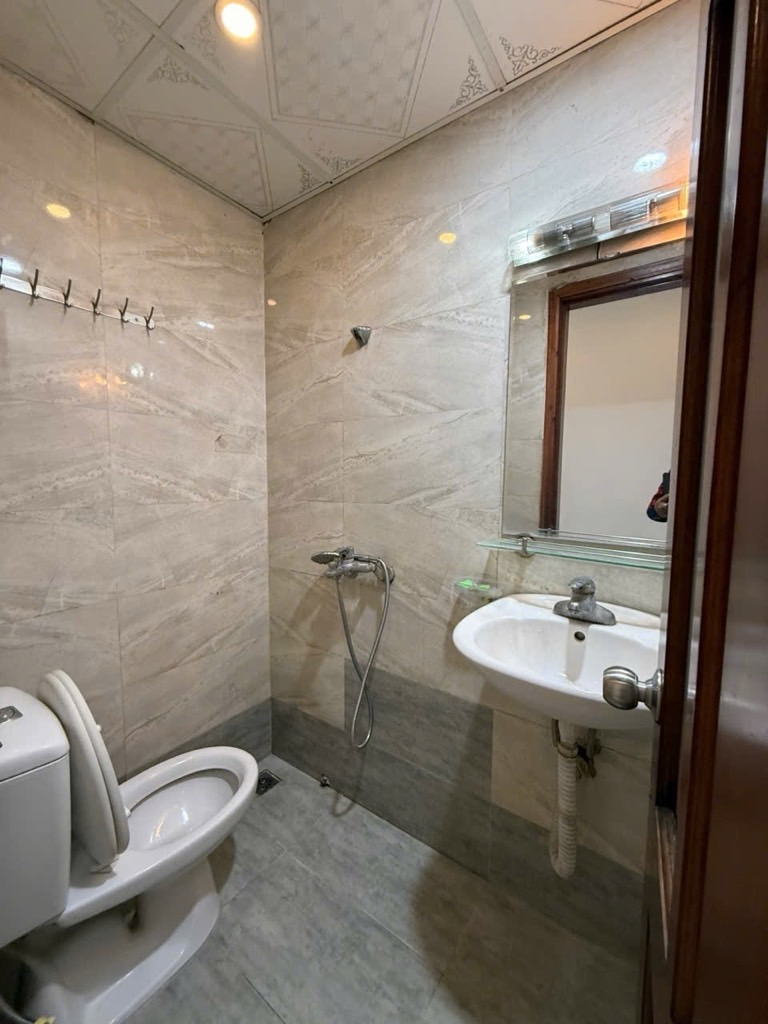 Bán nhà Phạm Ngọc Thạch - diện tích 51m2 3 tầng - Căn hộ CC mini - giá 2,7 tỷ