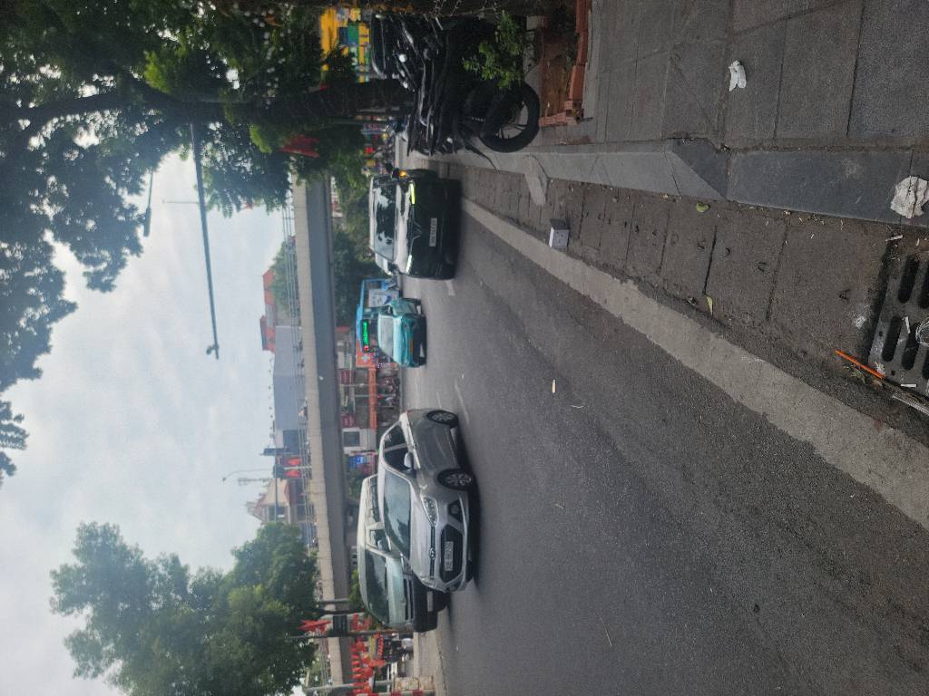 Bán nhà Phố Huế - diện tích 17m2 5 tầng - Nhà đẹp hiếm có - giá 7,35 tỷ