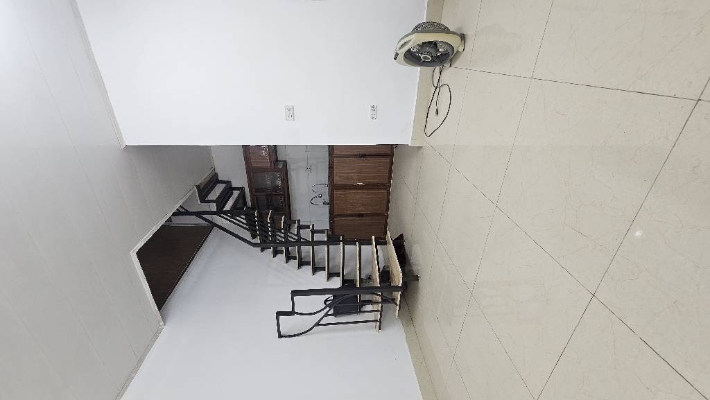 Bán nhà Lĩnh Nam - diện tích 23,8m2 2 tầng - nhà đẹp hiếm có - giá 1,36 tỷ