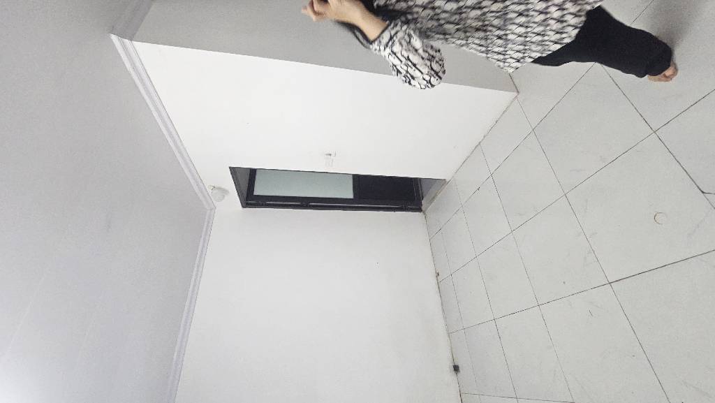 Bán nhà Thúy Lĩnh - diện tích 42,1m2 1,5 tầng - ô tô đỗ cửa - giá 2 tỷ