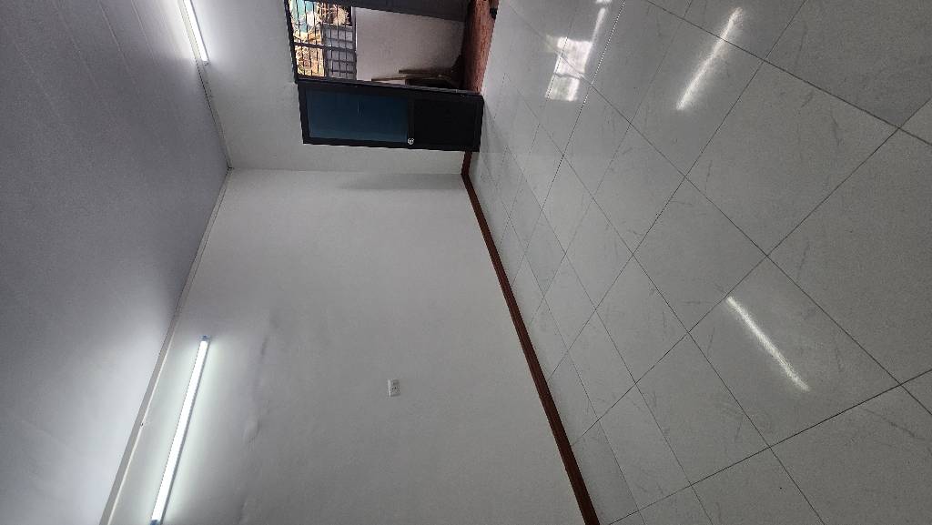 Bán nhà Thúy Lĩnh - diện tích 42,1m2 1,5 tầng - ô tô đỗ cửa - giá 2 tỷ