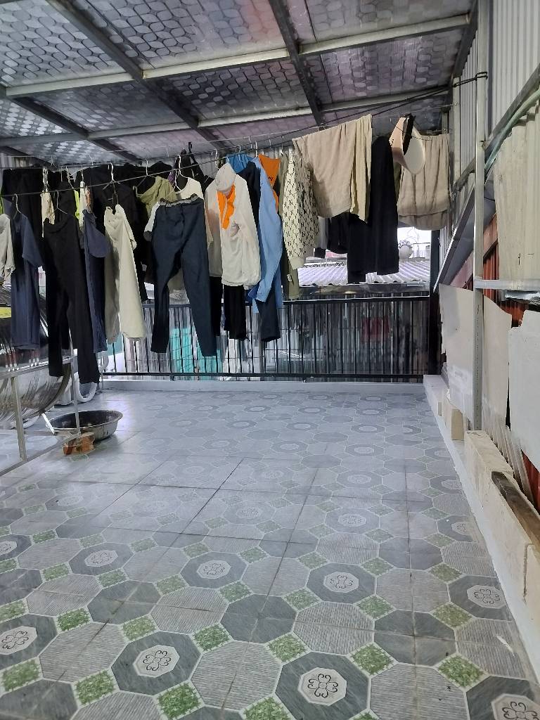 Bán nhà Tân Mai - diện tích 41.5m2 5 tầng - Cách ô tô 100m - giá 5,8 tỷ