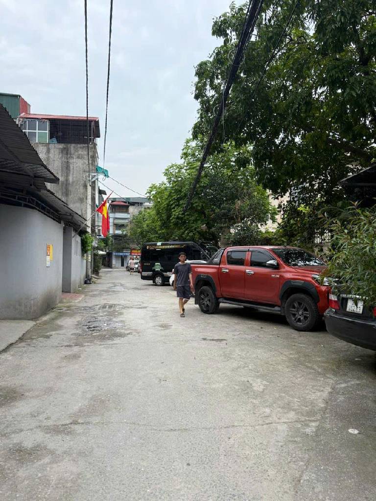 Bán nhà Nguyễn Khoái - diện tích 58m2 5 tầng - Mặt ngõ thông kinh doanh ô tô - giá 19,68 tỷ