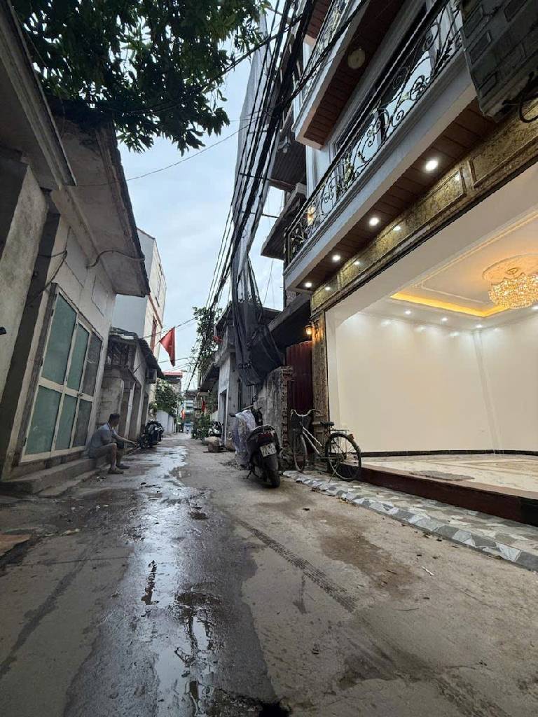 Bán nhà Nguyễn Khoái - diện tích 58m2 5 tầng - Mặt ngõ thông kinh doanh ô tô - giá 19,68 tỷ