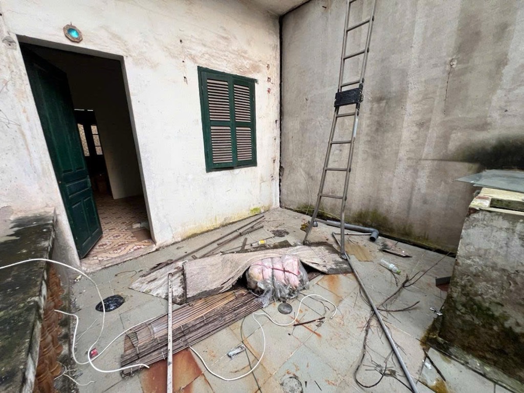 Bán nhà Chợ Khâm Thiên - diện tích 64m2 2 tầng - Nhà cũ xác định bán đất - giá 12 tỷ