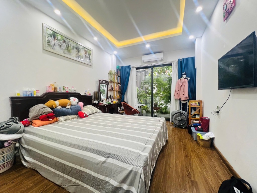 Bán nhà Ngõ Quỳnh - diện tích 43m2 4 tầng - Ô TÔ ĐỖ CỬA - giá 13,8 tỷ