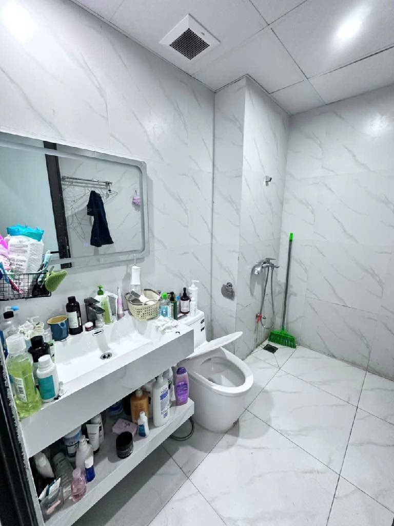 Bán nhà Ngõ Chợ Khâm Thiên - diện tích 71m2 7 tầng - Mặt phố chợ, kinh doanh sầm uất - giá 23,8 tỷ