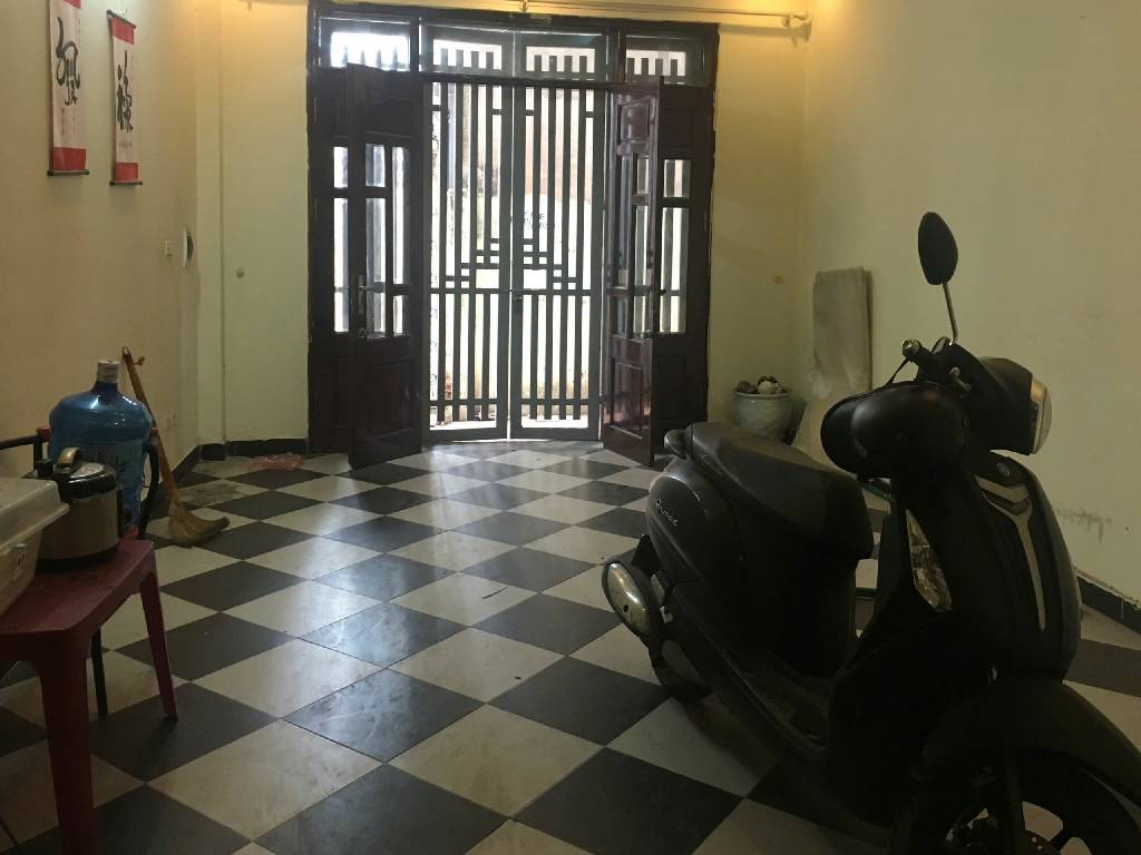 Bán nhà Ngõ Chùa Mỹ Quang - diện tích 38m2 5 tầng - Nhà đẹp, gần phố - giá 10,6 tỷ