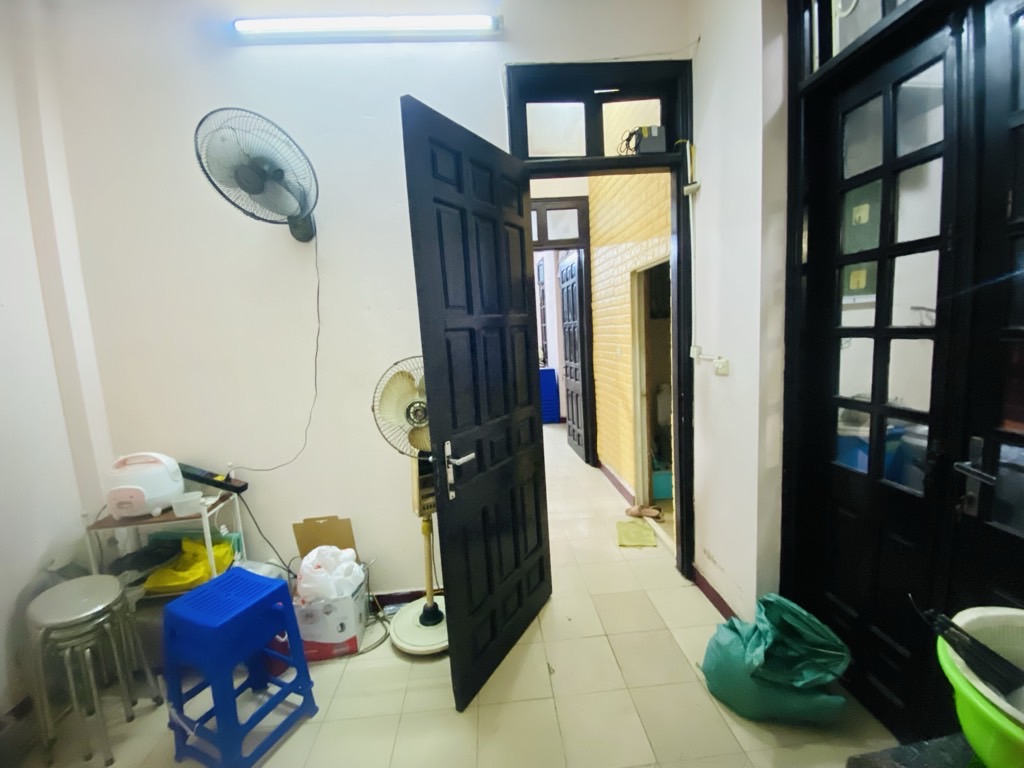 Bán nhà Lê Gia Đỉnh - diện tích 56,7m2 4 tầng - Lô góc thoáng sáng - giá 16,8 tỷ