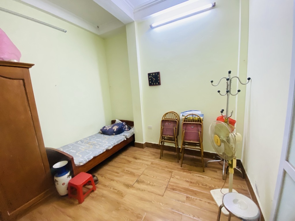 Bán nhà Lê Gia Đỉnh - diện tích 56,7m2 4 tầng - Lô góc thoáng sáng - giá 16,8 tỷ