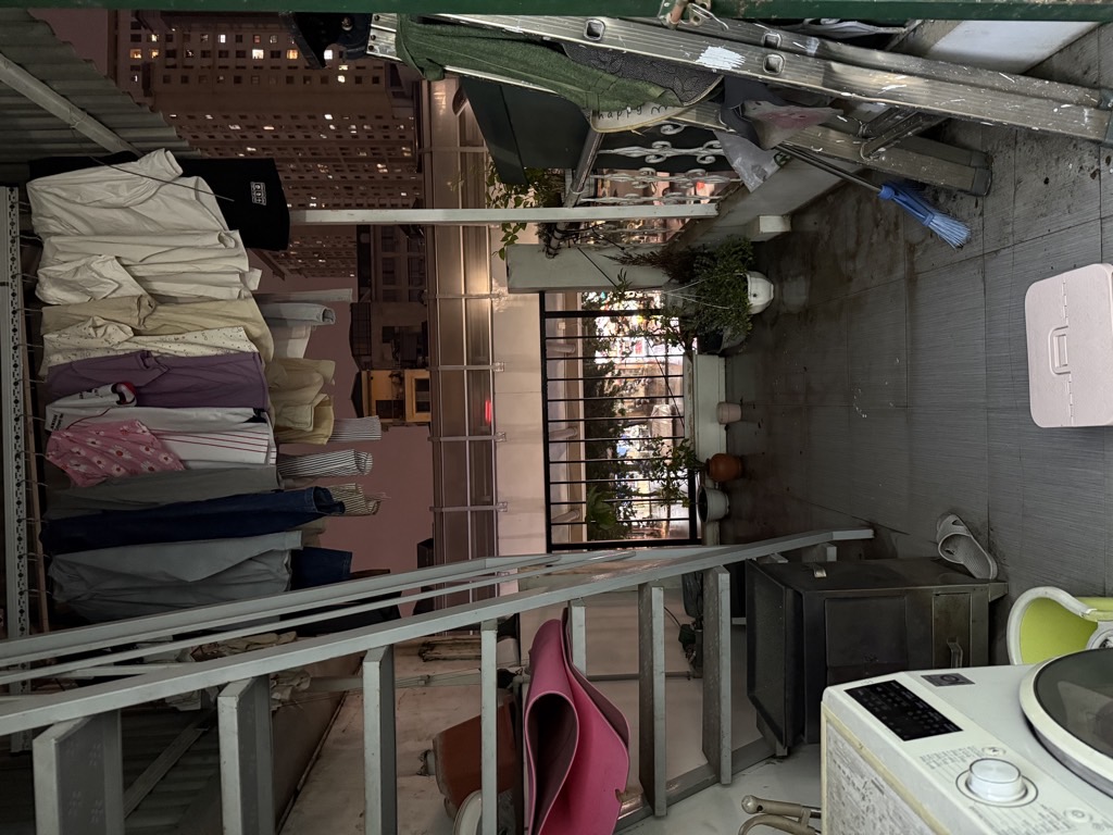 Bán nhà Minh Khai - diện tích 30.3m2 5 tầng - Mặt phố kinh doanh sầm uất - giá 13,8 tỷ