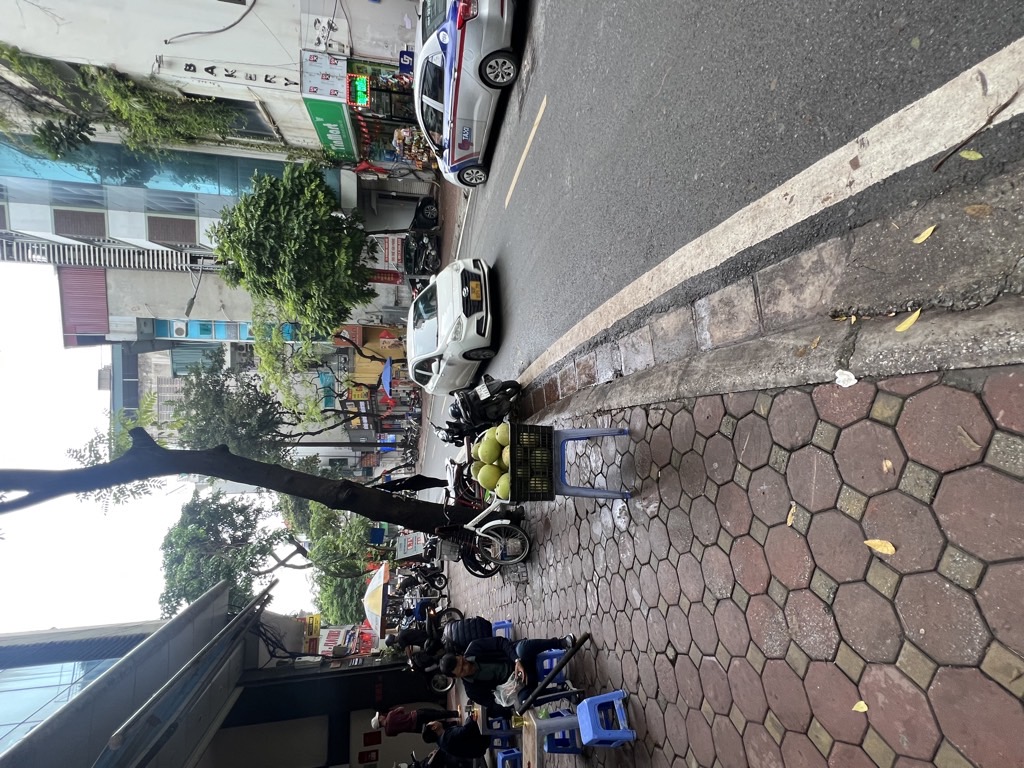 Bán nhà Vương Thừa Vũ - diện tích 51.5m2 4 tầng - Mặt phố siêu đẹp - giá 23 tỷ