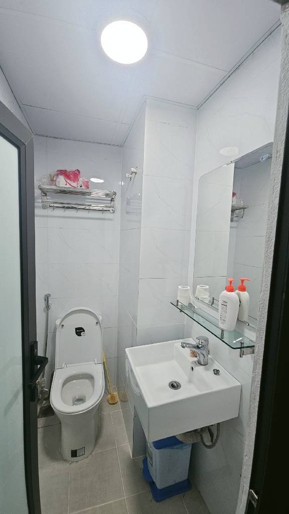 Bán nhà Nguyễn Trãi - diện tích 58,6m2 6 tầng - Ô tô tránh - giá 18,2 tỷ