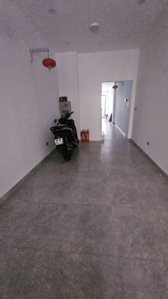 Bán nhà Nguyễn Trãi - diện tích 58,6m2 6 tầng - Ô tô tránh - giá 18,2 tỷ