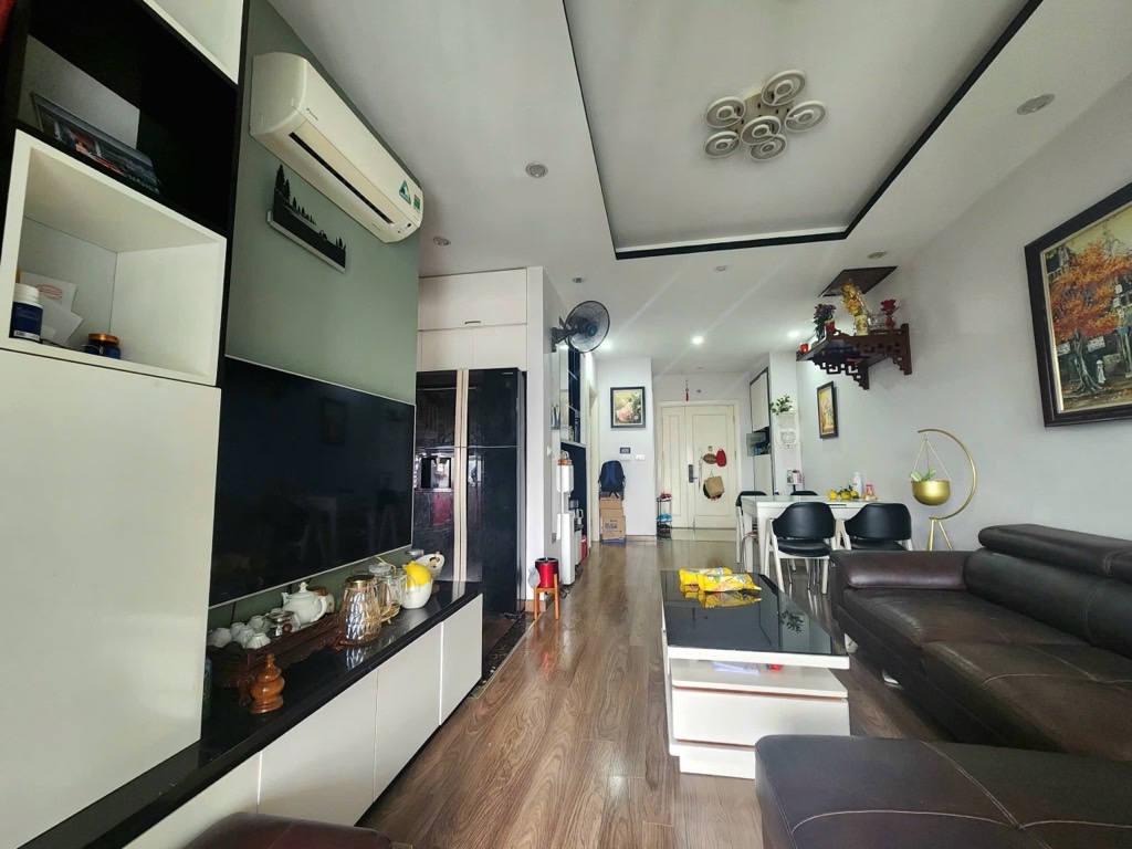 Bán nhà Vũ Tông Phan - diện tích 70m2 25 tầng - Chung cư cao cấp - giá 7,5 tỷ