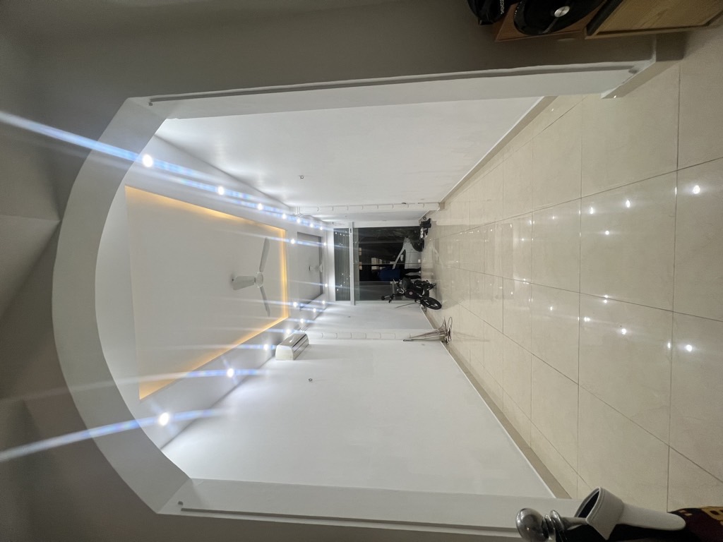 Bán nhà Cù Chính Lan - diện tích 50m2 4 tầng - Ô tô tránh vỉa hè rộng - giá 23 tỷ