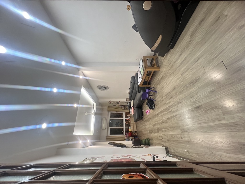 Bán nhà Cù Chính Lan - diện tích 50m2 4 tầng - Ô tô tránh vỉa hè rộng - giá 23 tỷ