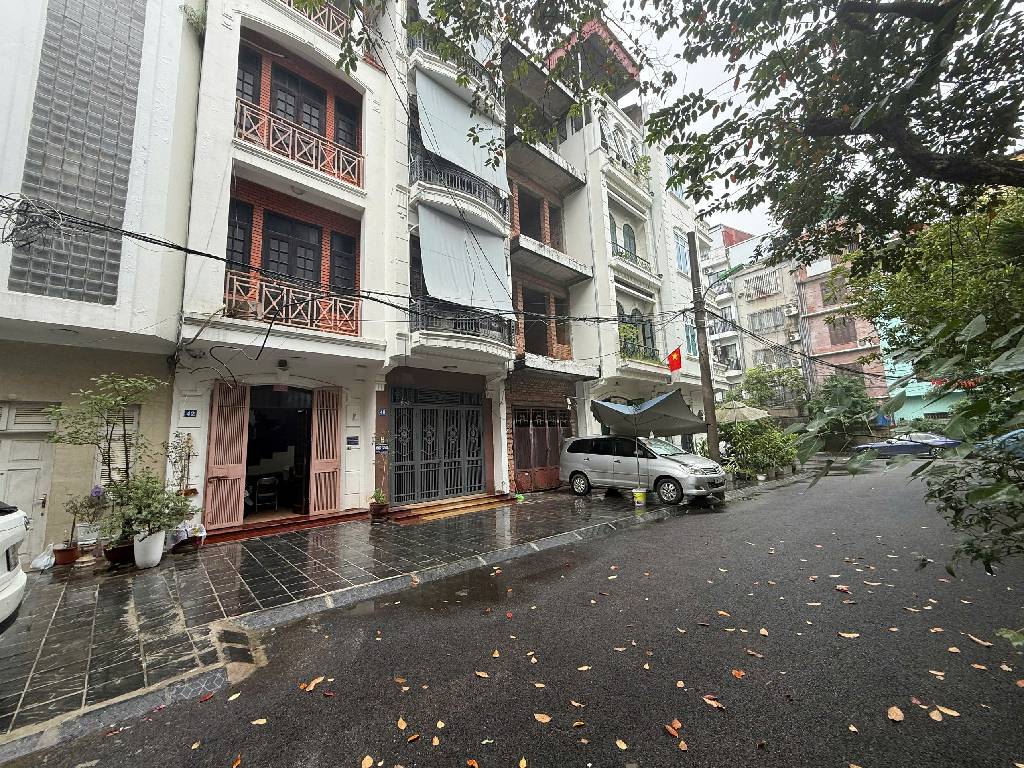 Bán nhà Bạch Đằng - diện tích 40.4m2 4 tầng - Ô tô tránh - giá 14,5 tỷ