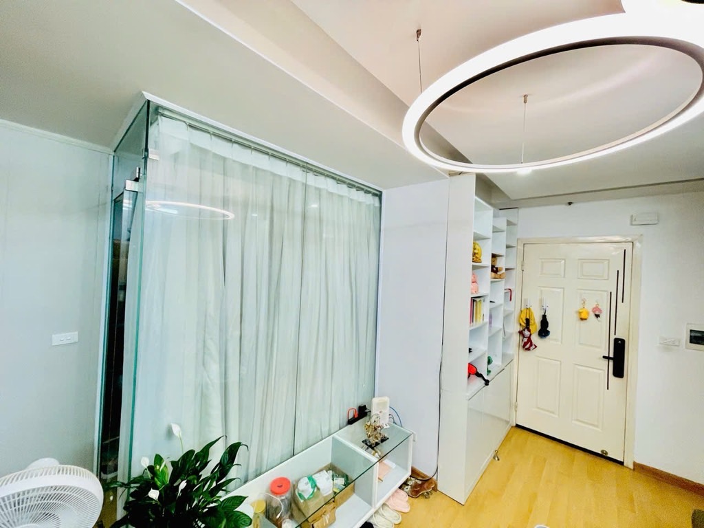 Bán nhà Linh Đường - diện tích 72m2 14 tầng - Căn hộ đẹp – view hồ trực diện - giá 4 tỷ