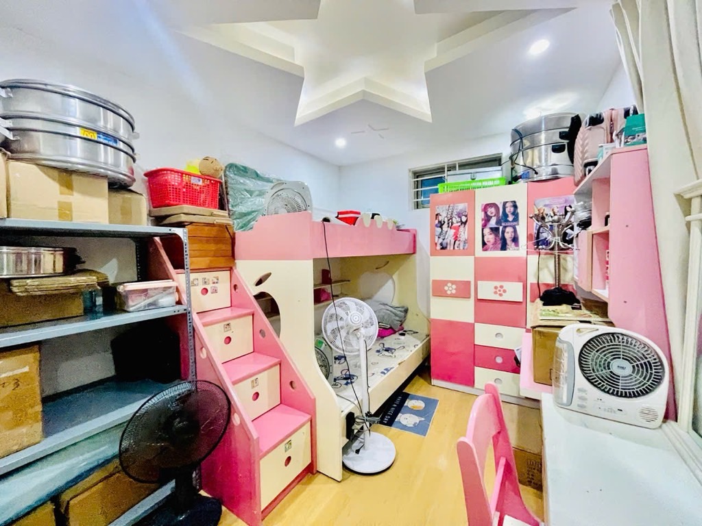 Bán nhà Linh Đường - diện tích 72m2 14 tầng - Căn hộ đẹp – view hồ trực diện - giá 4 tỷ