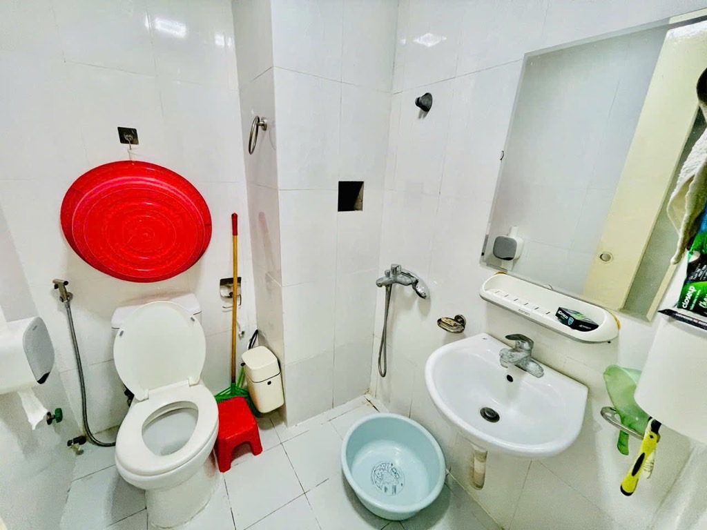 Bán nhà Linh Đường - diện tích 72m2 14 tầng - Căn hộ đẹp – view hồ trực diện - giá 4 tỷ