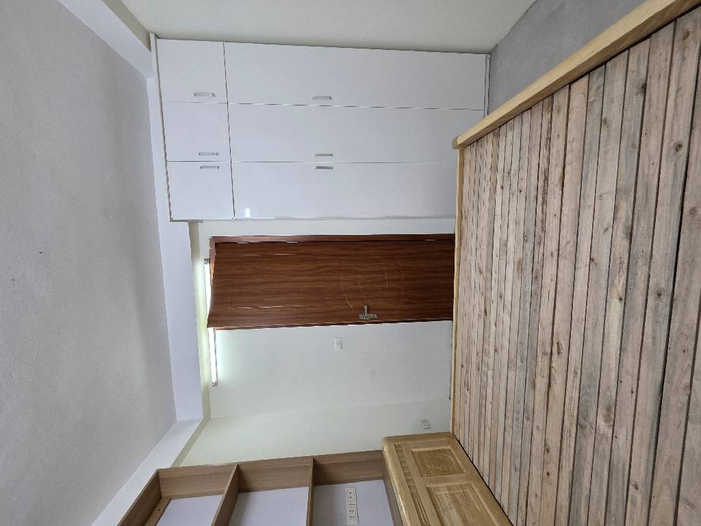 Bán nhà Tôn Đức Thắng - diện tích 16,1m2 5 tầng - Nhà đẹp ở ngay - giá 5,6 tỷ