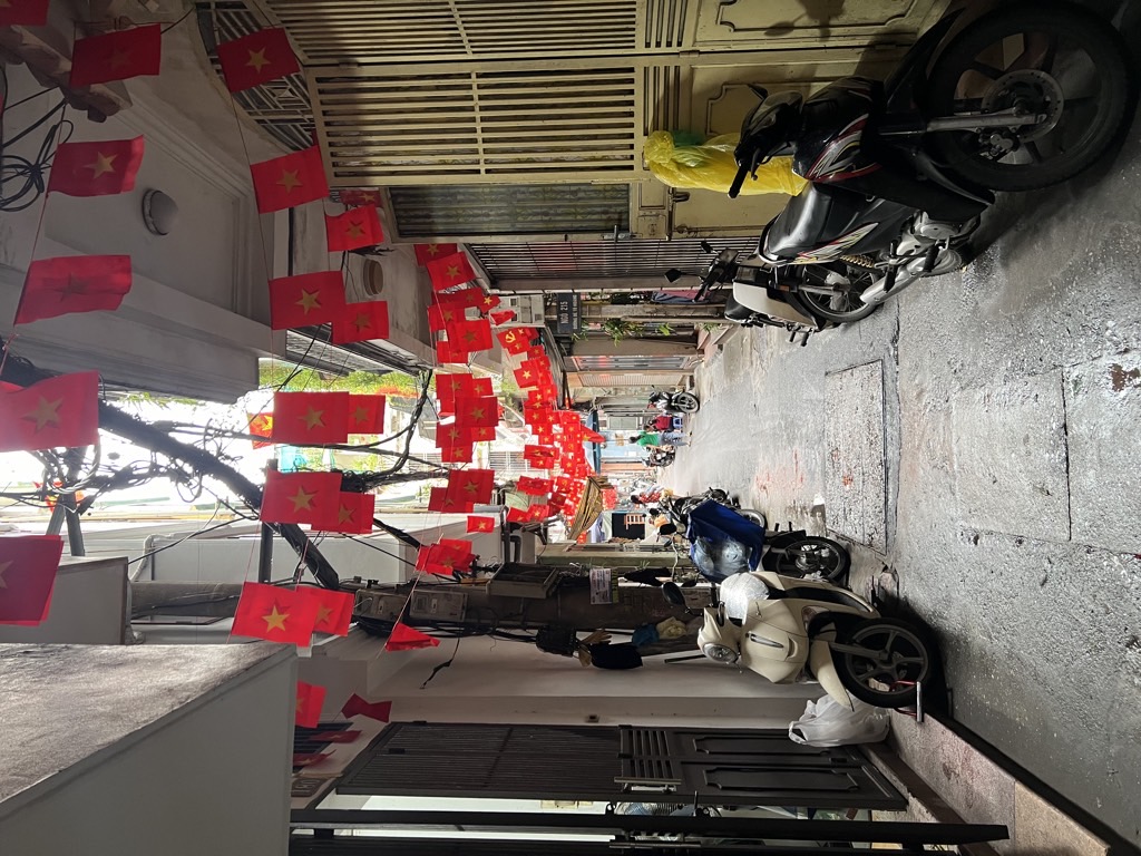 Bán nhà Đê Tô Hoàng - diện tích 21m2 4 tầng - Cực hiếm - giá 3,65 tỷ