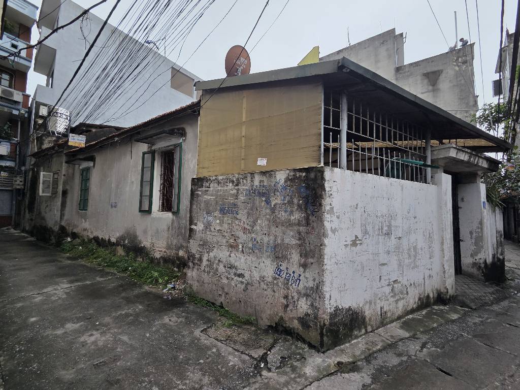 Bán nhà Lĩnh Nam - diện tích 78.5m2 1 tầng - Lô góc, vuông vắn - giá 22 tỷ