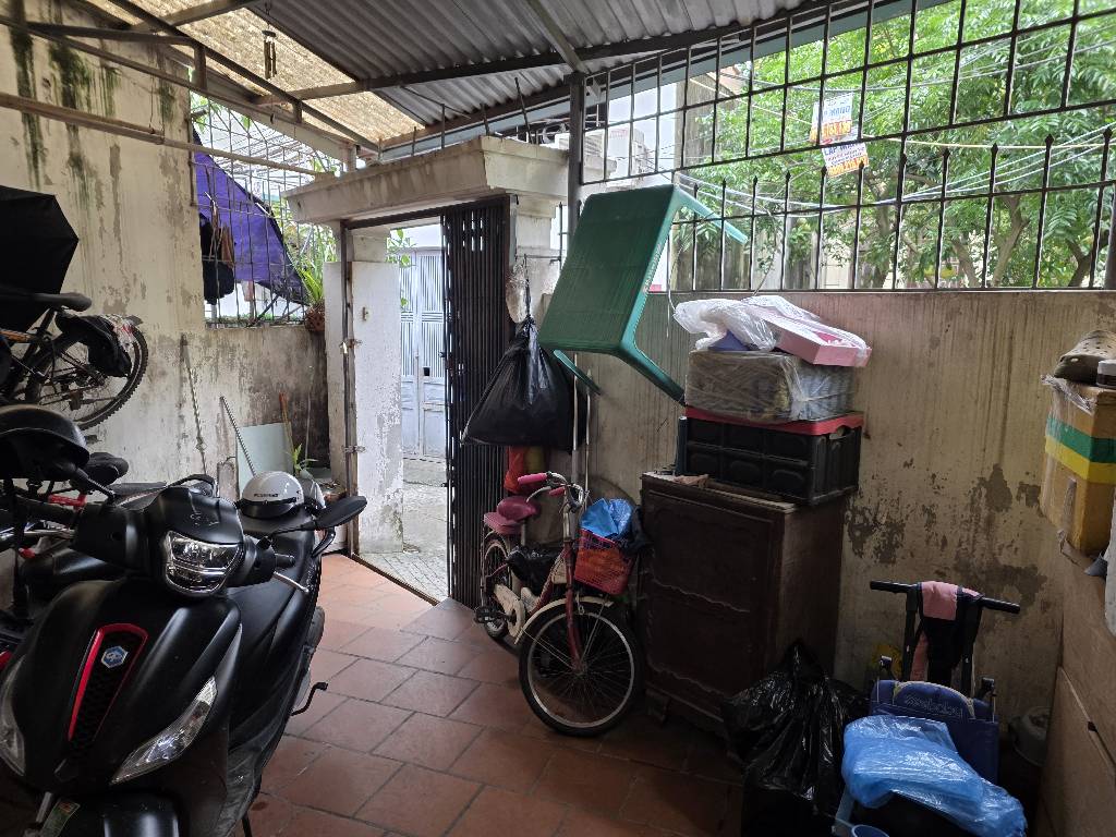 Bán nhà Lĩnh Nam - diện tích 78.5m2 1 tầng - Lô góc, vuông vắn - giá 22 tỷ