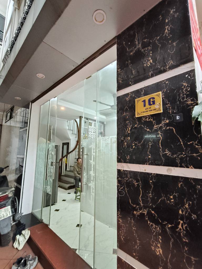 Bán nhà Gốc Đề - diện tích 30m2 5 tầng - ô tô đỗ cổng - giá 7,75 tỷ