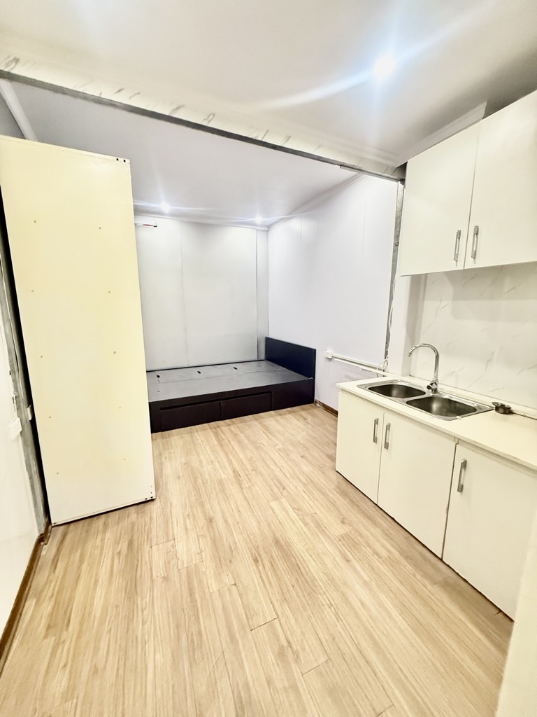 Bán nhà Ngõ Chùa Liên Phái - diện tích 38,4m2 4 tầng - Ô tô đỗ chân cầu thang - giá 8,3 tỷ