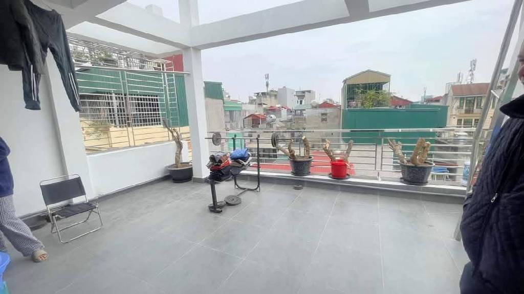 Bán nhà Tô Hoàng - diện tích 44m2 6 tầng - Lô góc 2 mặt tiền - giá 17,5 tỷ