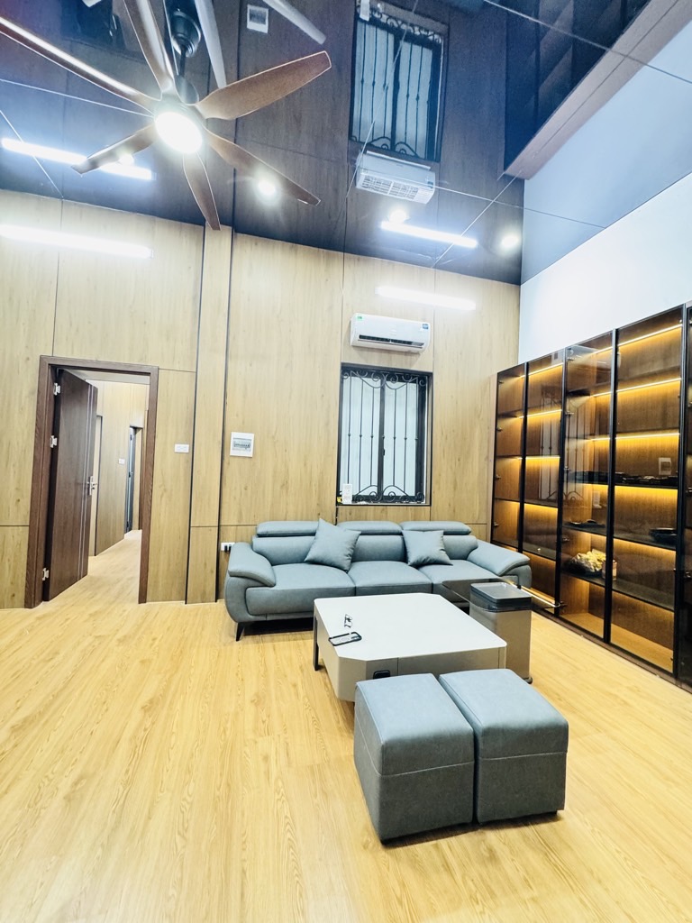 Bán nhà Giải Phóng - diện tích 40.3m2 2 tầng - Pháp lý SĐCC - giá 6,5 tỷ